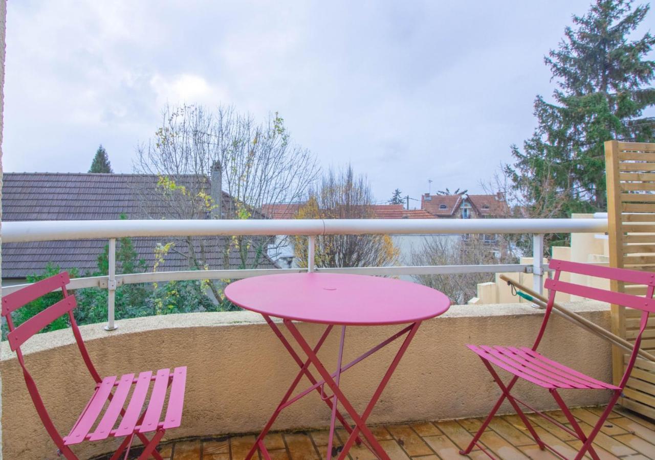 L ESCALE entre DISNEY et PARIS Villiers-sur-Marne Extérieur photo